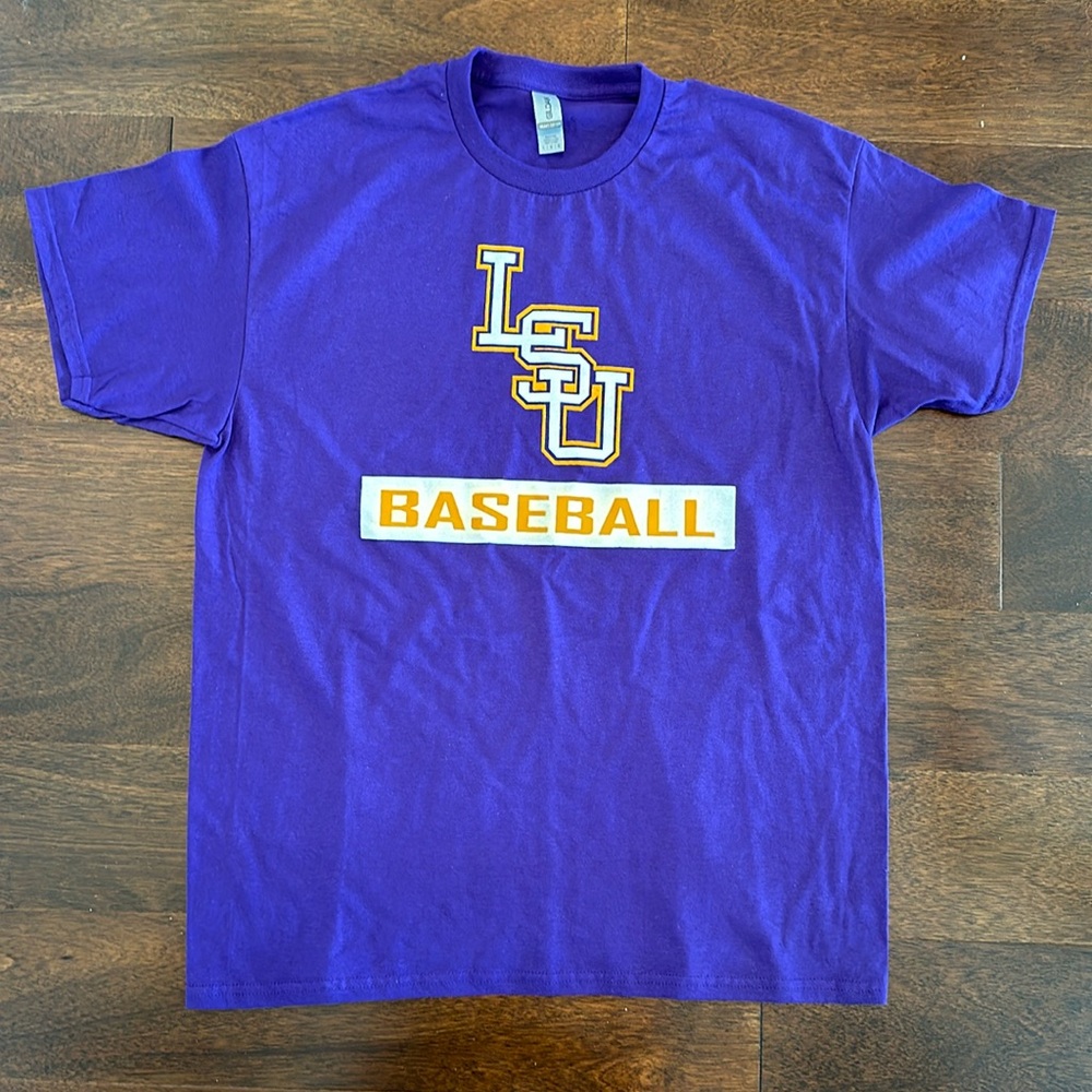 LSU NCAA Baseball Shirt New Never Worn Size Adult Large